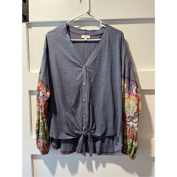 Umgee USA blue button down tie front with boho sleeves - Picture 1 of 13